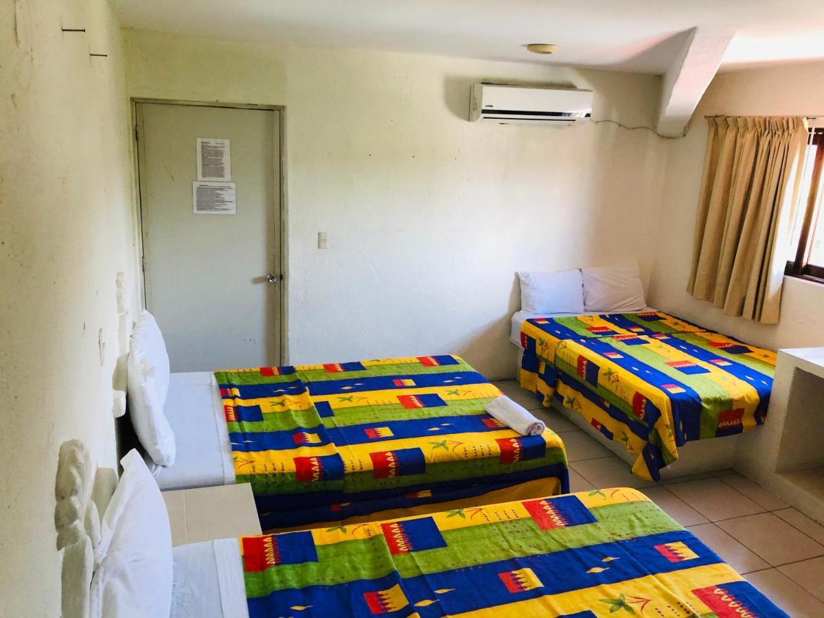 Hotel Playa Del Parque By Rotamundos Huatulco Exterior photo
